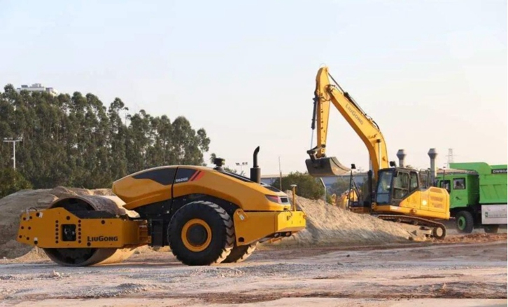 青島進口二手挖掘機報關(guān)手續(xù)