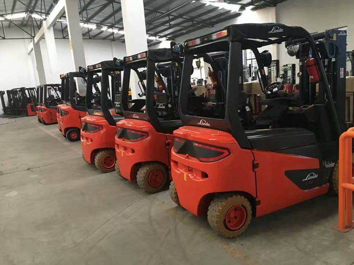 深圳進口二手電動叉車報關