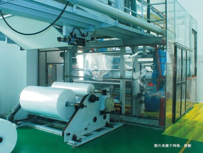 日本凝膠貼膏涂布裁切生產線設備進口報關到天津案例