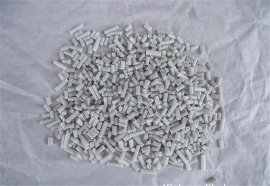 1583129076993748.jpg 化工品膠粒進口清關(guān)