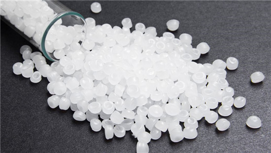 1583129059273062.jpg 化工品膠粒進口報關(guān)