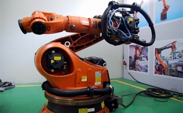 機械手臂進口清關代理流程資料等小知識分享 機械手臂進口清關代理